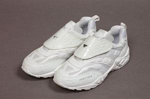 福岡美容専門学校の魅力と特徴｜美容師・エステティシャン・メイクアップアーティストを育成する最先端の教育環境